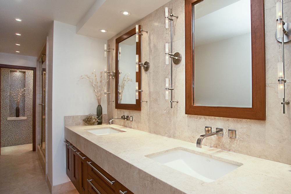 Bathroom bath
